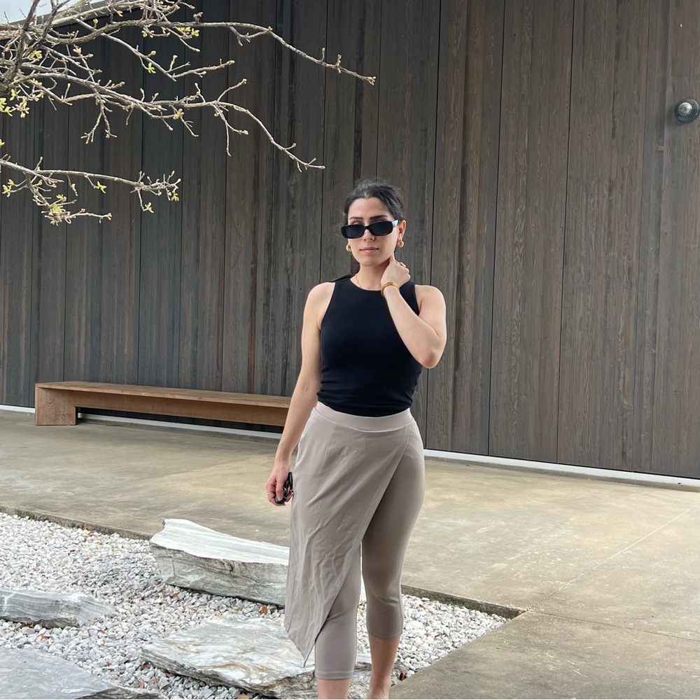 Taupe capri legging with skirt sarong overlay